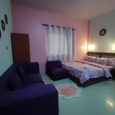 Ellisa Hospitality And Spa Hotel Accra Buitenkant foto
