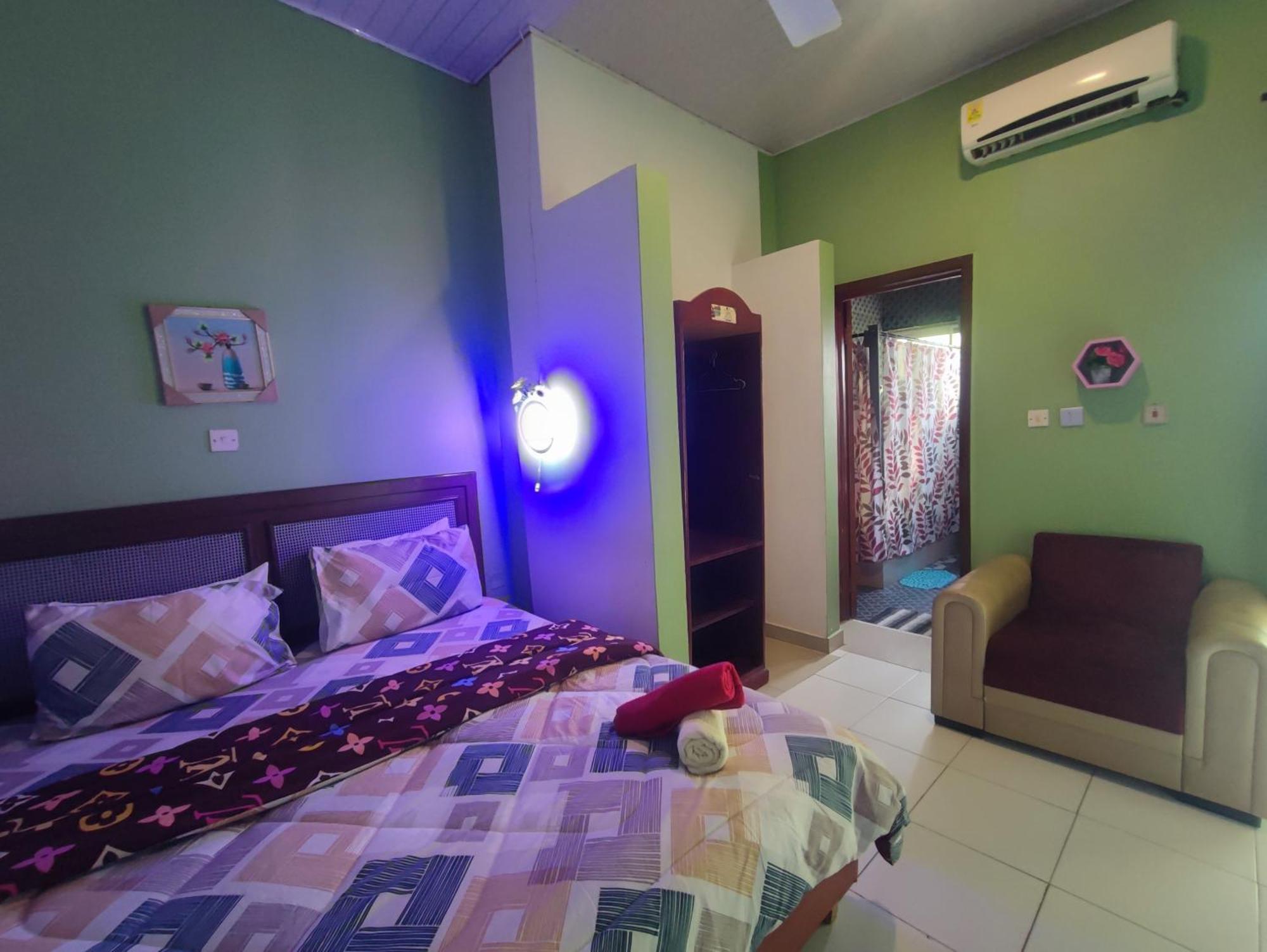 Ellisa Hospitality And Spa Hotel Accra Buitenkant foto