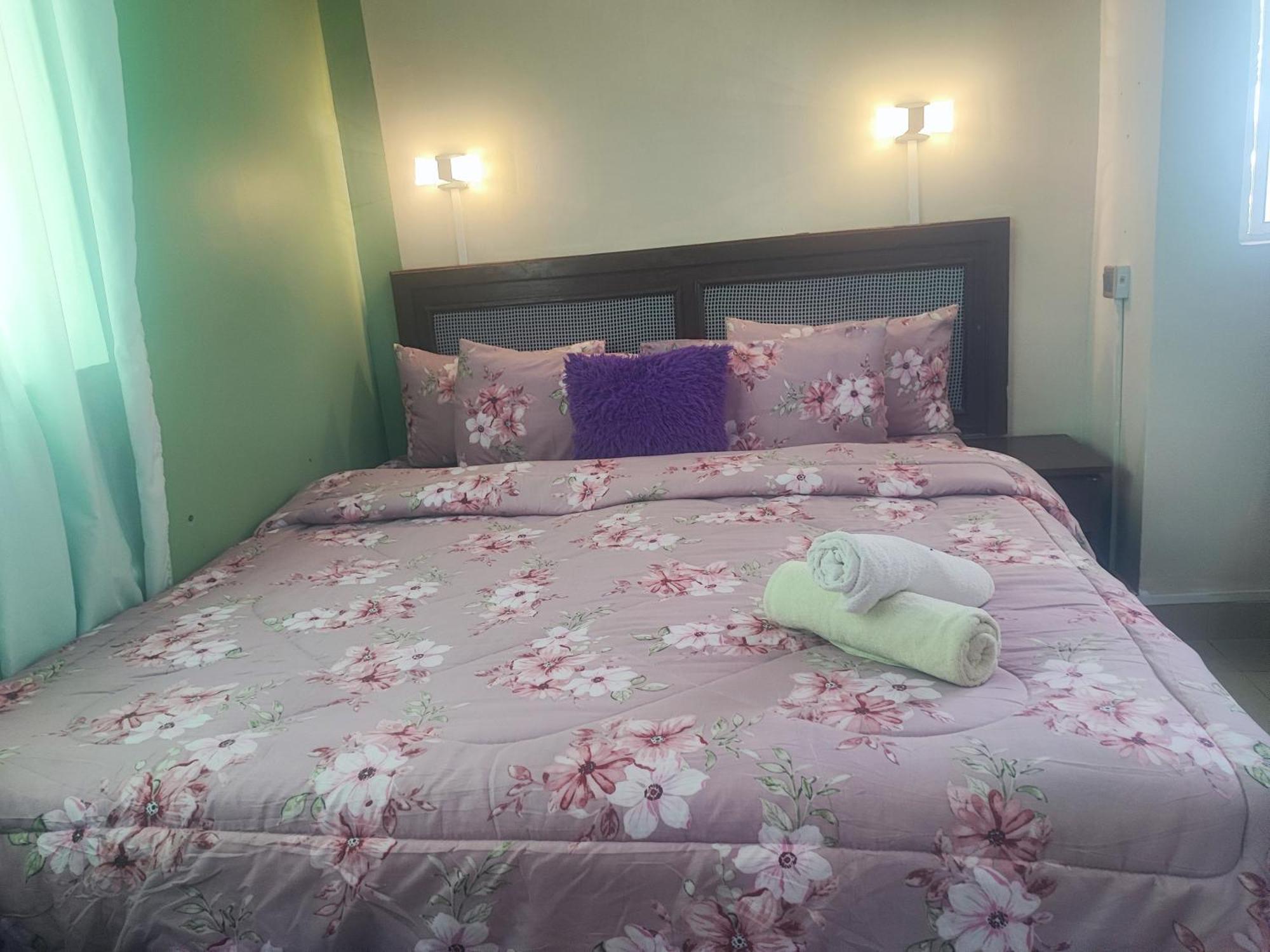 Ellisa Hospitality And Spa Hotel Accra Buitenkant foto