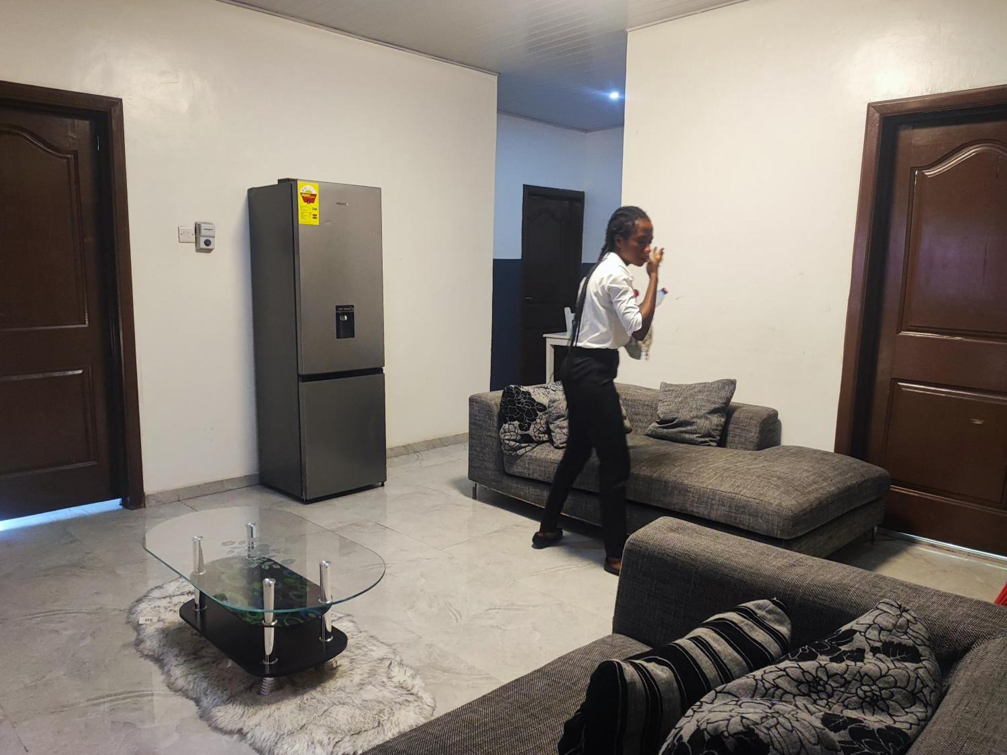 Ellisa Hospitality And Spa Hotel Accra Buitenkant foto