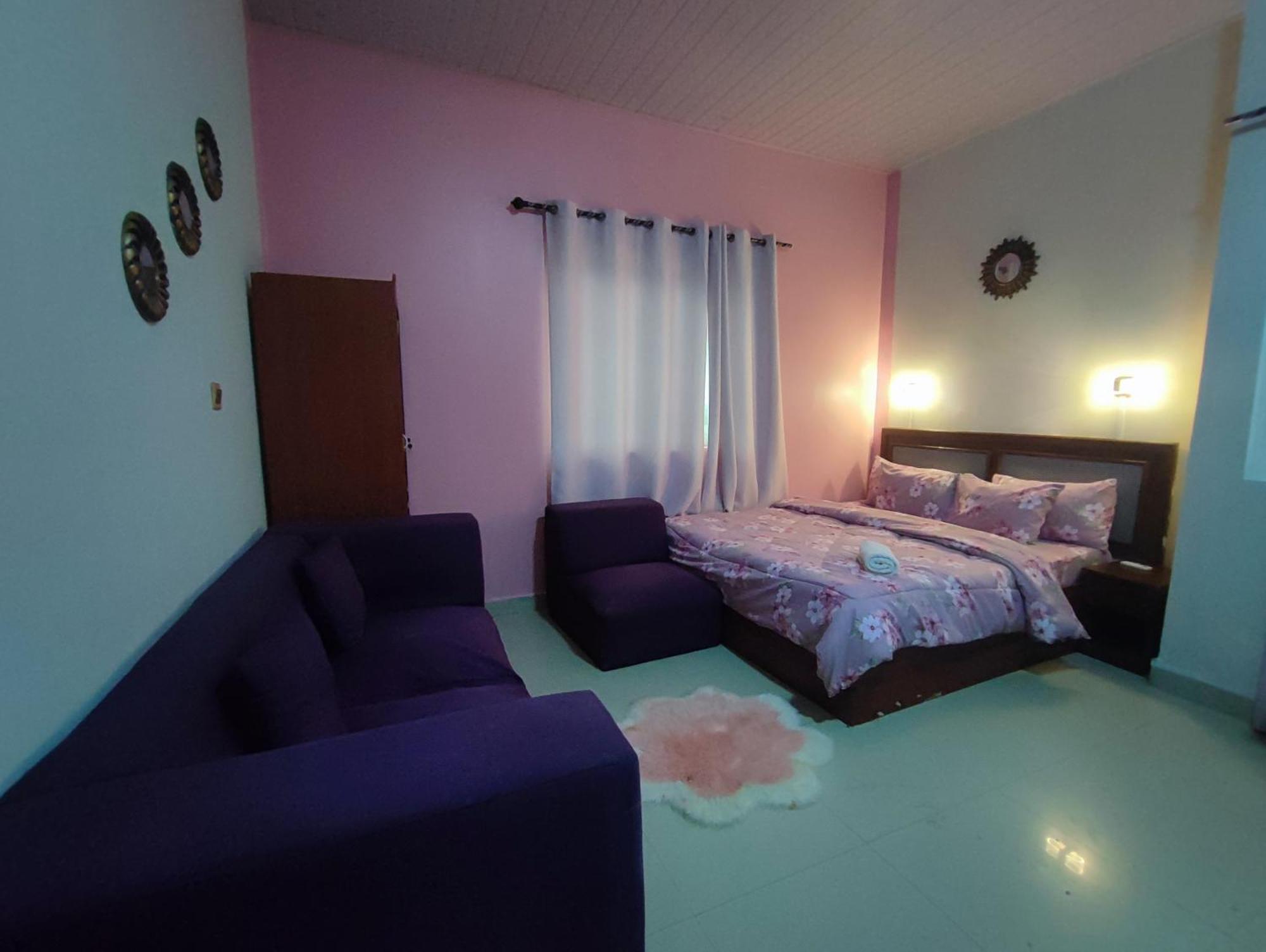 Ellisa Hospitality And Spa Hotel Accra Buitenkant foto
